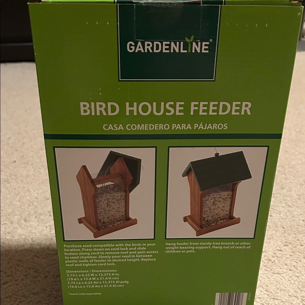 Green Bird House Feeder
